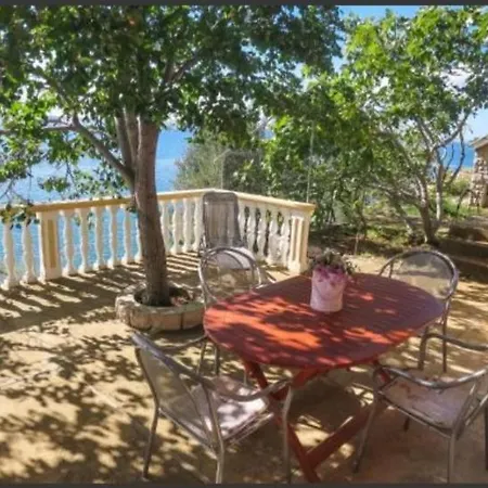 Apartmani Antea Starigrad Paklenica Room photo
